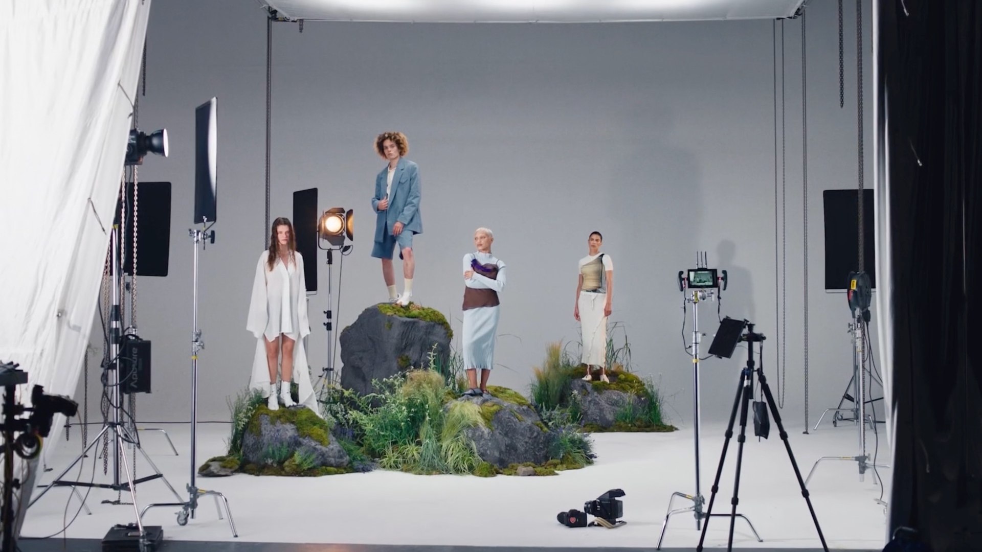 group-composition-movement-direction-vademecum-antica